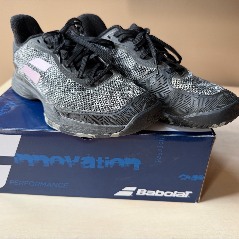 Babolat Women's Black and Pink Performance Athletic Shoes